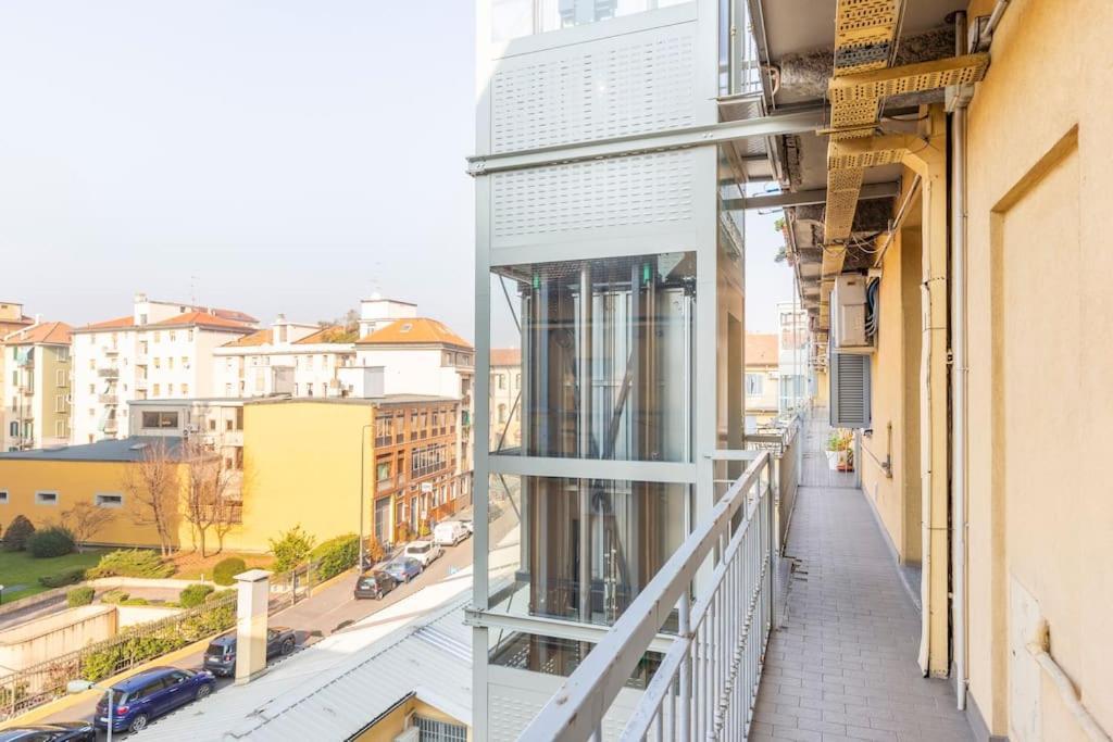 Modern Apartment In Milano Centrale Next To Metro M5 - Sarca 73 Exterior foto
